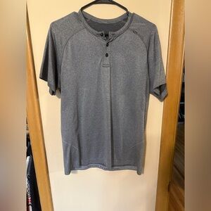 Lulu lemon metal vent tech